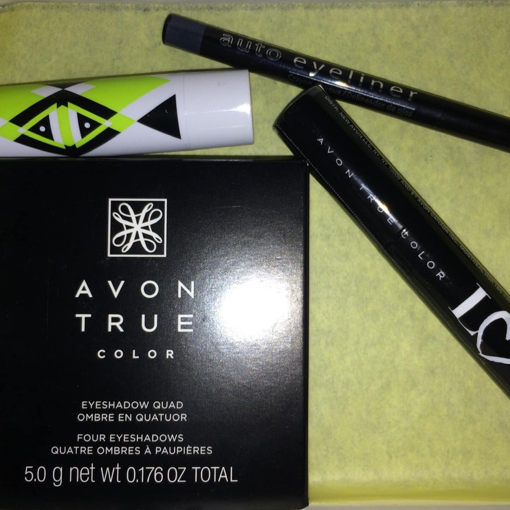 Avon All Eyes on Me Giftset